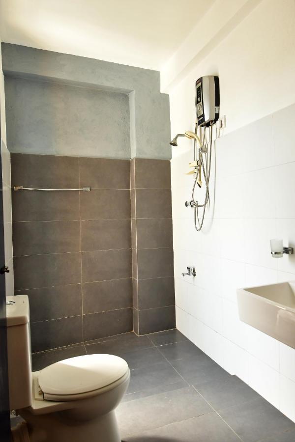 Blackberry Villa Коломбо Екстериор снимка